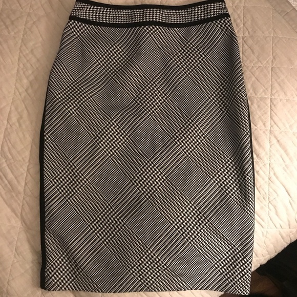 White House Black Market Dresses & Skirts - ♠️White House Black Market Skirt